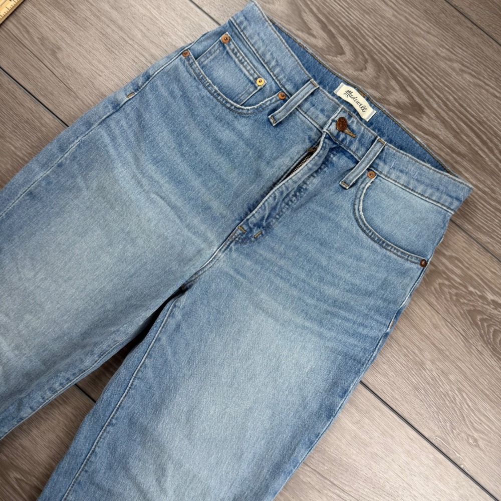 Madewell Women Classic Straight Jean High Rise Light Wash Denim Size 28